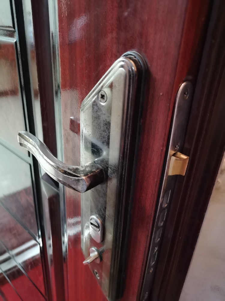 门锁的安全和防盗门锁芯级别-天津开锁公司